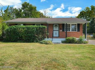 9821 Saturn Dr, Louisville, KY 40229