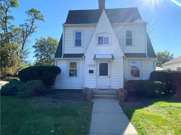 1711 N Gilbert St, Danville, IL 61832