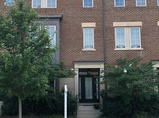 42269 Rhett Dr, Ashburn, VA 20148