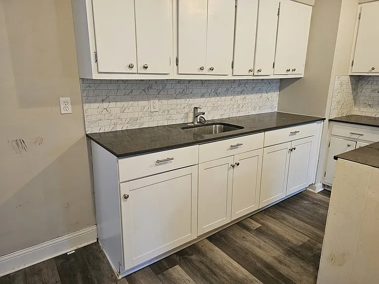 107 Huntley Dr — Photo 6