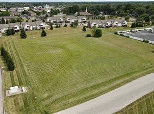1706 McCall Dr, Shelbyville, IN 46176