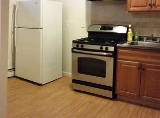 90 Lakeville Rd APT A, New Hyde Park, NY 11040