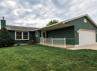 4224 9th St NW, Rochester, MN 55901