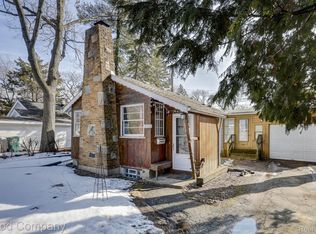 8503 Colgate St, Oak Park, MI 48237