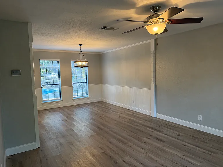 506 Pecos Trl — Photo 7