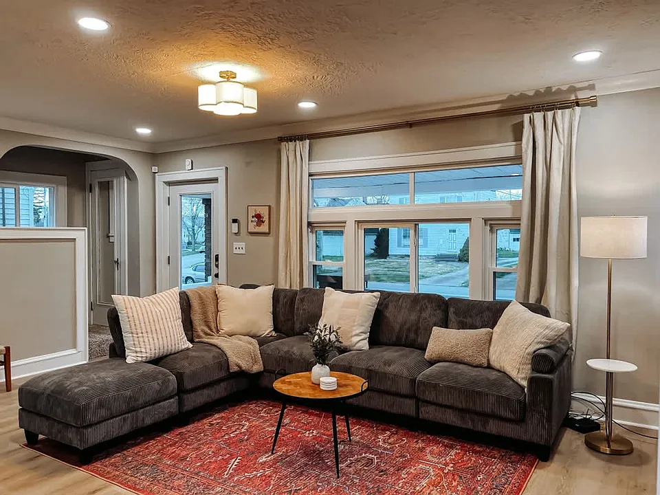 3923 Victory Blvd #ID1496091P