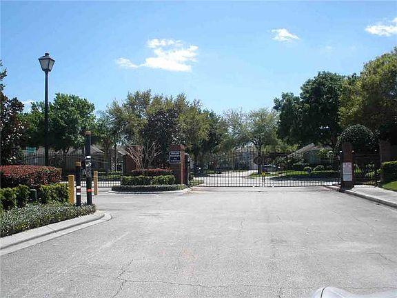 4th image of 3763 Half Moon Dr