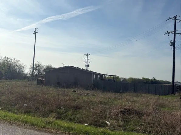 11257 Old Stoney Rd, Ponder, TX 76259