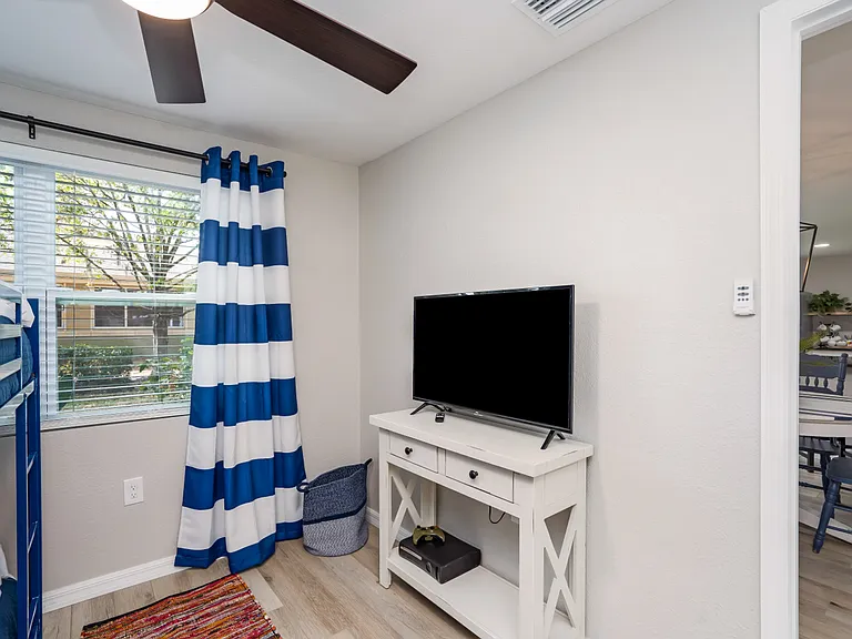 1012 Gary Ave — Photo 81