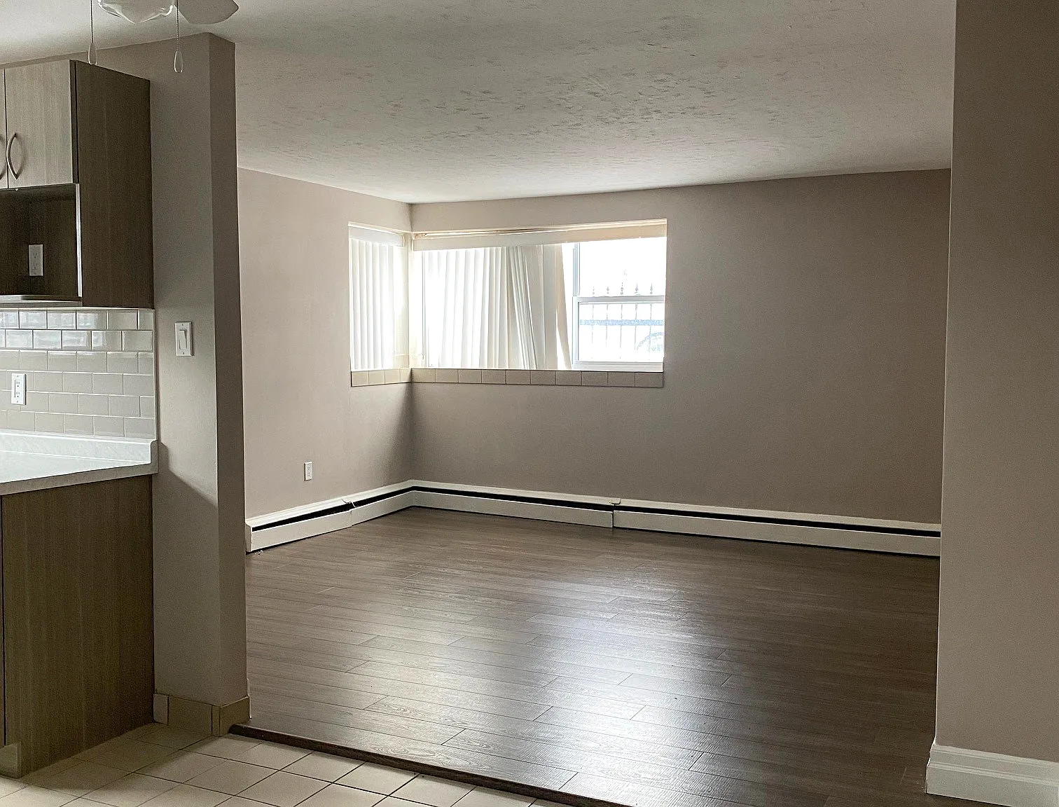1517 Trafalgar Street London — Photo 4