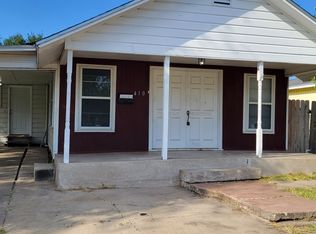 410 E Alice Ave, Kingsville, TX 78363