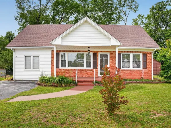 114 Baker Dr, Russellville, KY 42276
