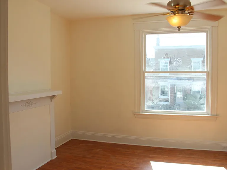 436 Ada St #2 — Photo 10