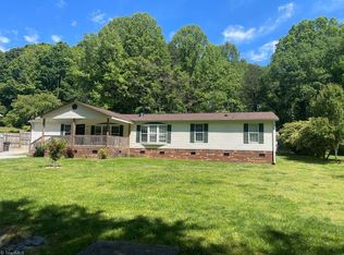 115 Pasadena Dr, Winston Salem, NC 27127