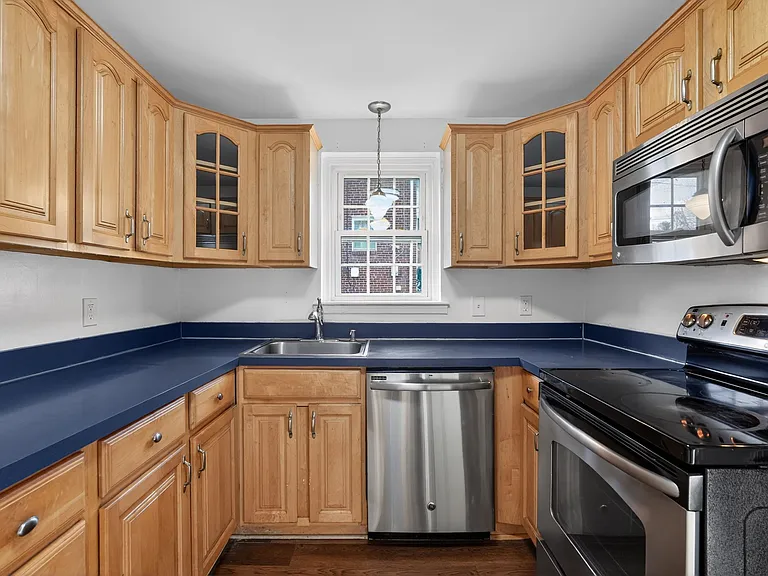 349 Kirks Ln — Photo 10
