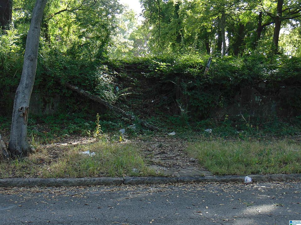 2nd image of 1122 29th St N #1 & 2