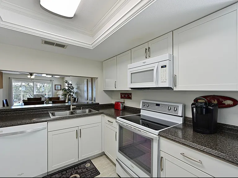 6501 Stone River Rd #303 — Photo 5