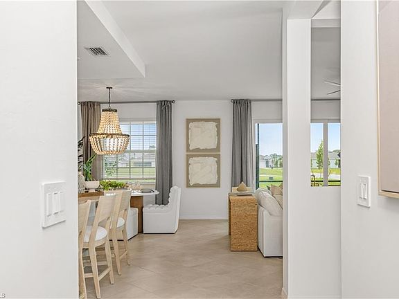 2nd image of 20550 Hazelnut CT S #1811