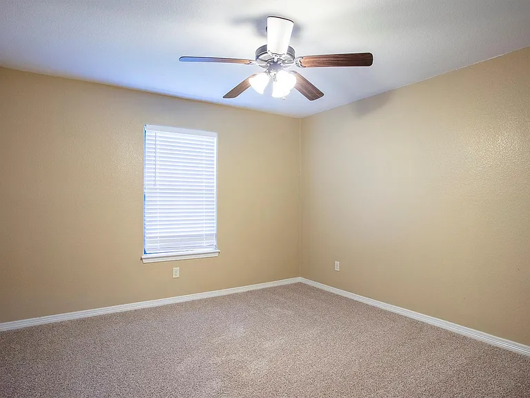 731 Dominik Dr — Photo 7