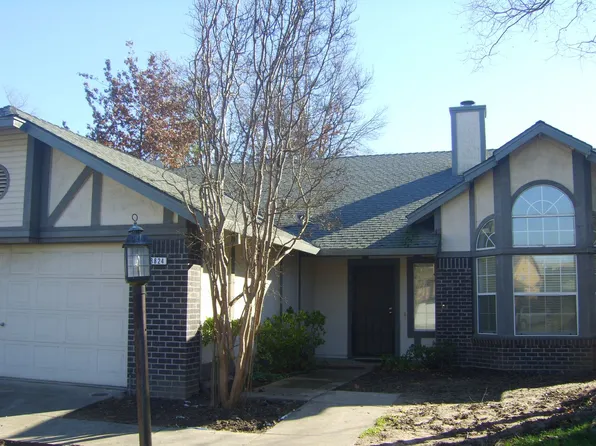 8824 Little John Ct, Sacramento, CA 95828