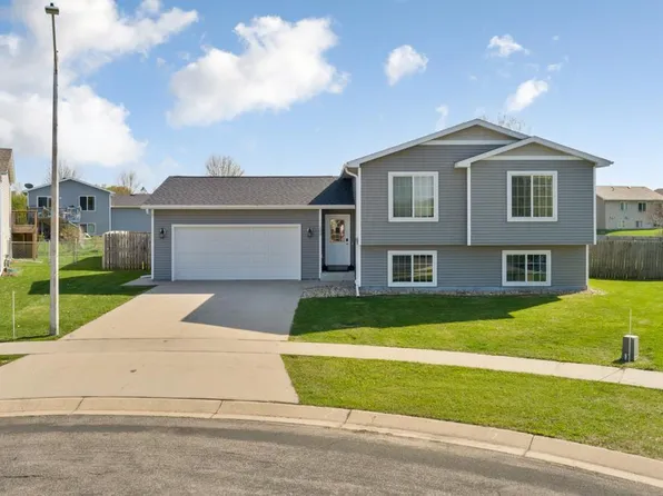 203 9th Ave SE, Kasson, MN 55944