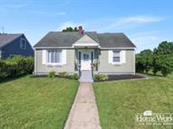 119 N Coquillard Dr