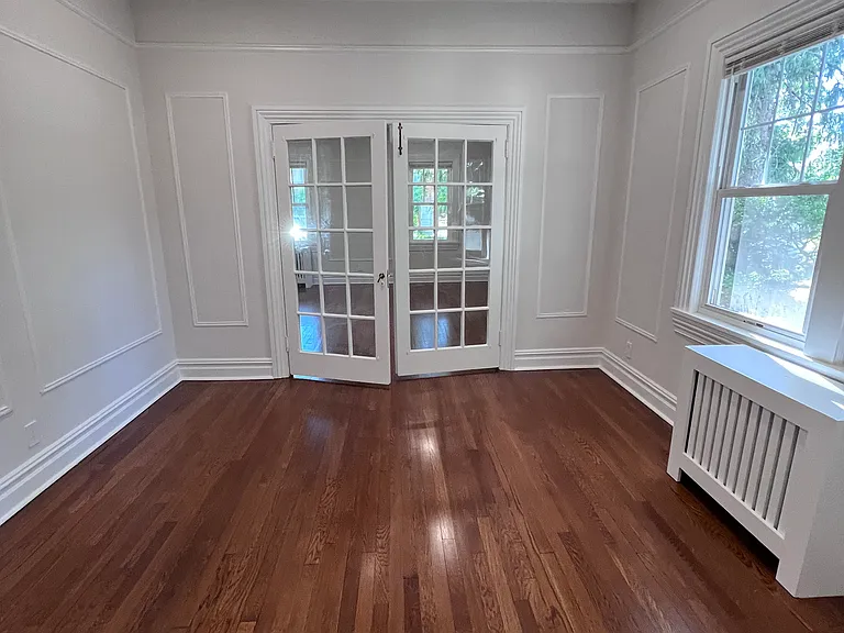 27 Oakwood Ave #1 — Photo 4