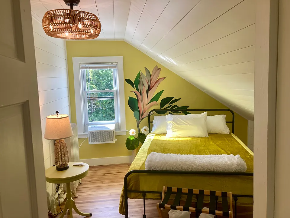 92 Warner St #2