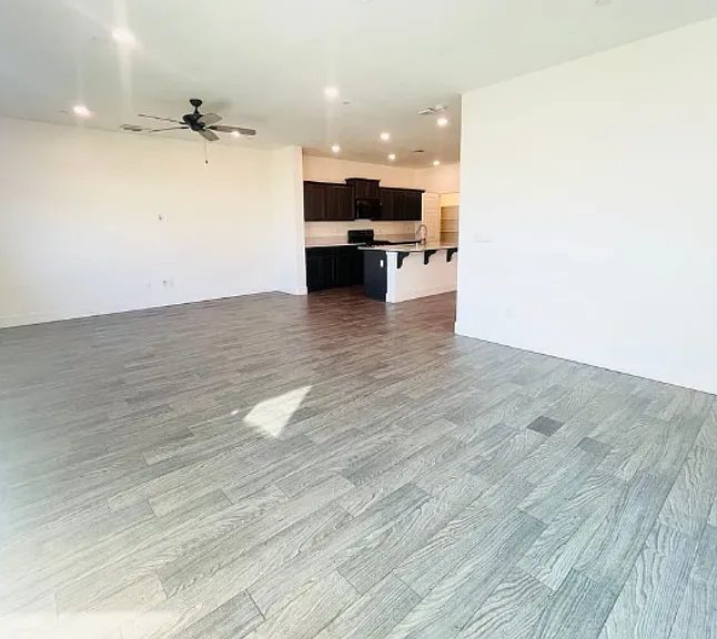 2387 Explorador Dr — Photo 11