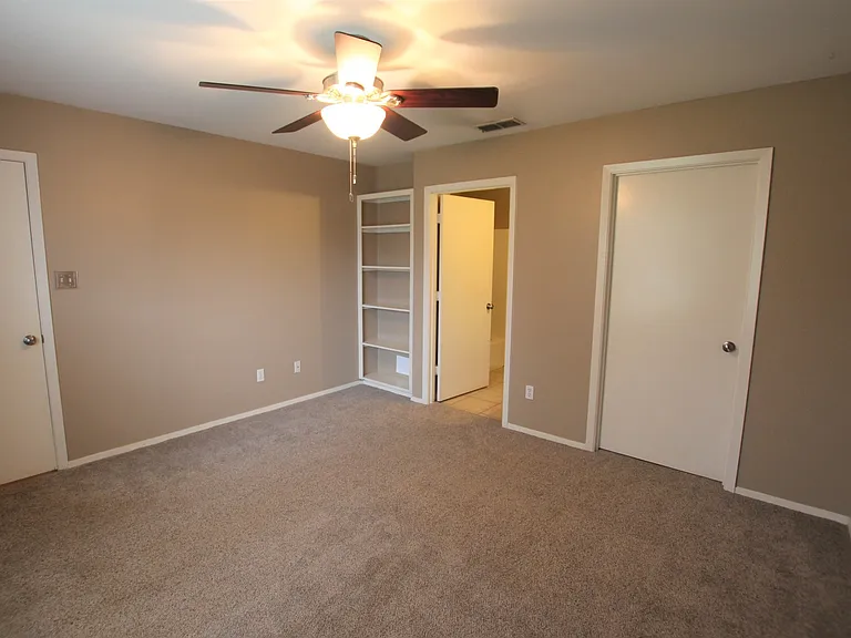 447 Redbud Cir — Photo 8