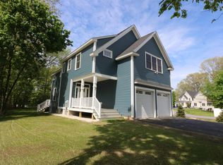 25 Spruce St, Exeter, NH 03833