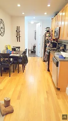 Rented by Highline Residential | media 27