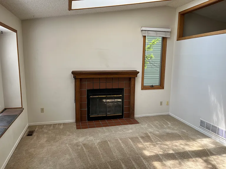 253 S Lincoln Ave — Photo 13