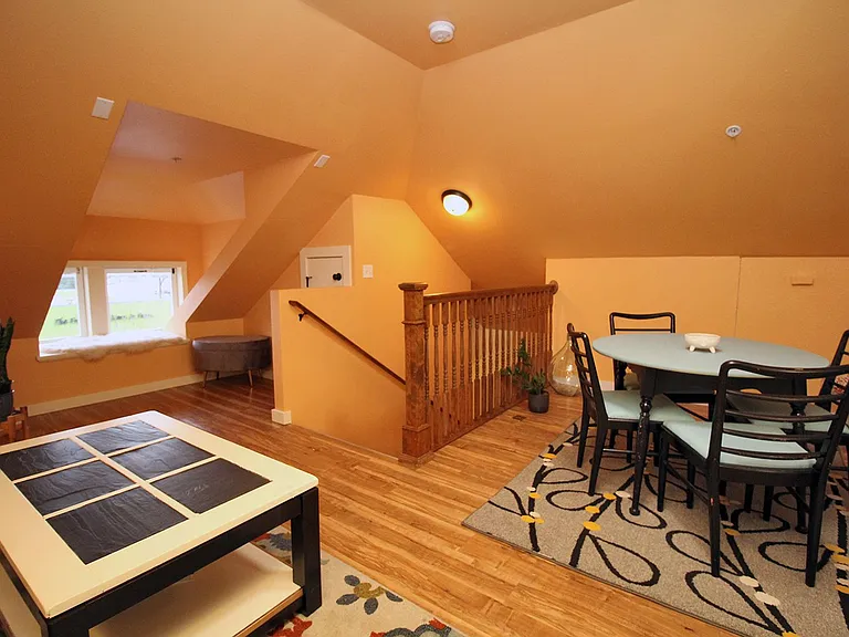 4033 SE Hawthorne Blvd #A-B — Photo 11