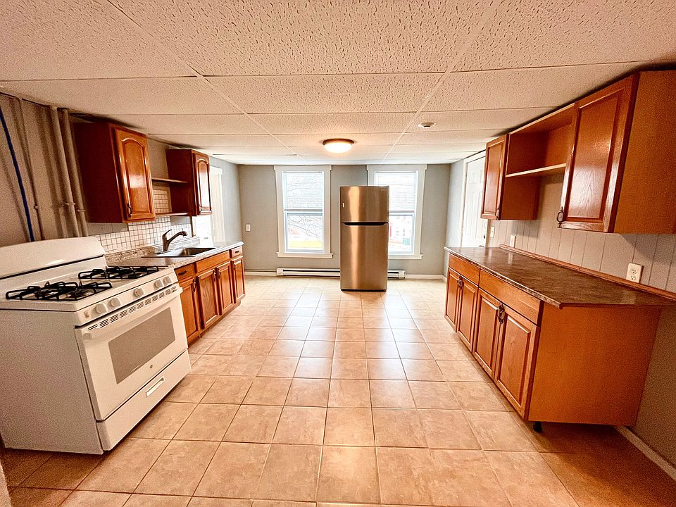Generous sized kitchen