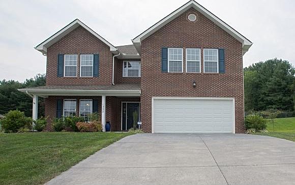 1st image of 1392 Glen Abbey Way