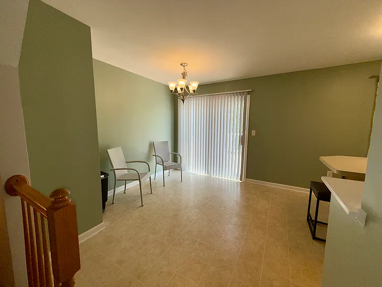 28 Abby Rd — Photo 3