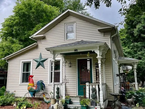 124 S Concord St, Concord, MI 49237