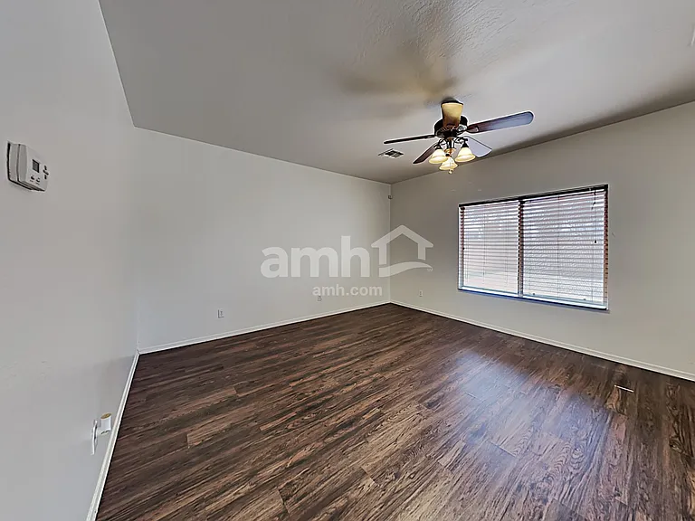 16600 N 176th Ln — Photo 7
