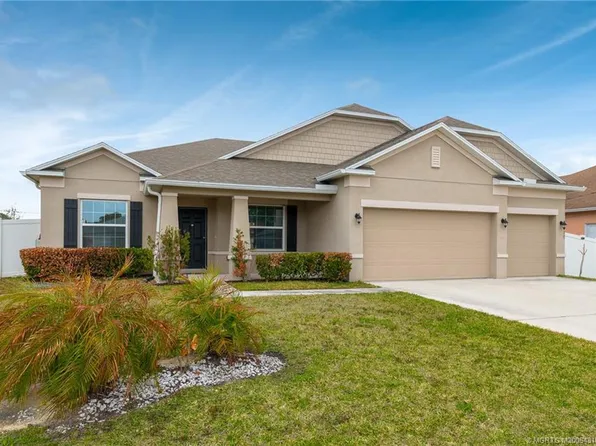 1017 SW Fenway Rd, Port Saint Lucie, FL 34953