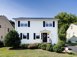 51 Kings Rd, Chatham, NJ 07928