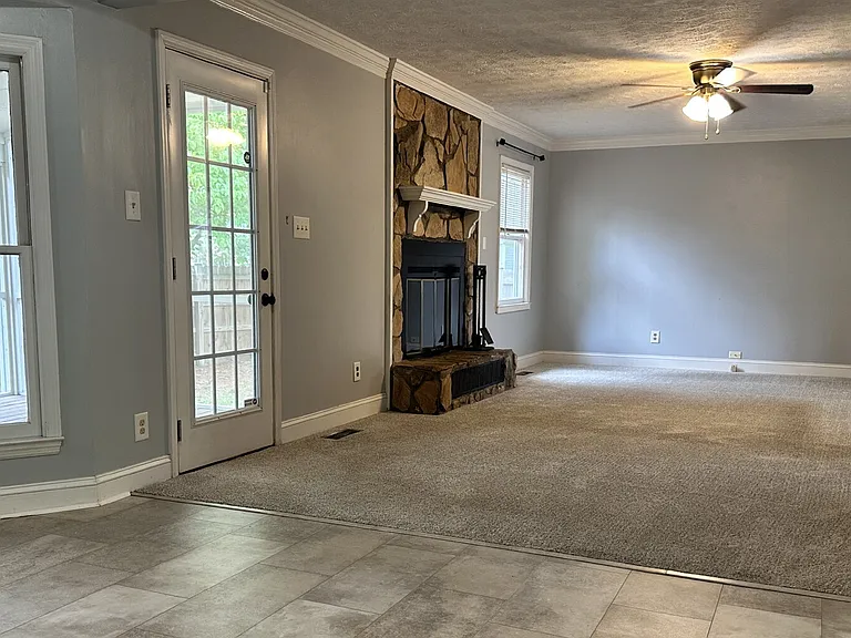 416 Georgetown Cir — Photo 10