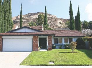 15375 Rhododendron Dr, Santa Clarita, CA 91387