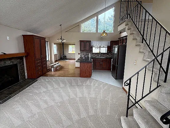 2 bed, 1196 sqft, $3,200 — Photo 2