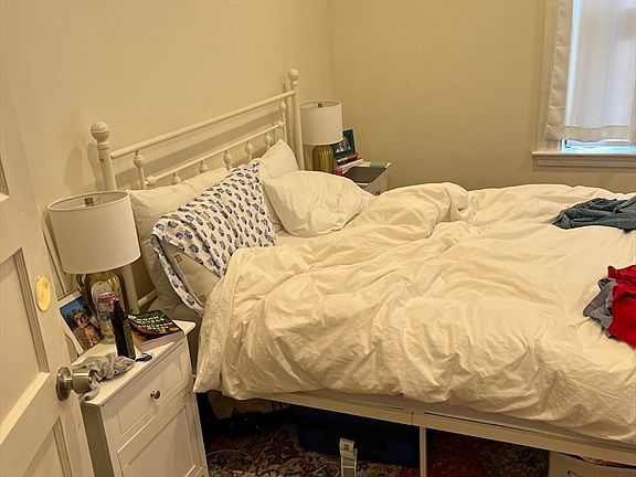 3rd image of 16 Winslow Rd #1