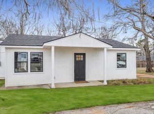 210 N McKinley Ave, Calera, OK 74730