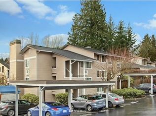 9834 NE 122nd St APT R202, Kirkland, WA 98034