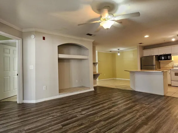 3591 KERNAN Boulevard S #323, Jacksonville, FL 33224