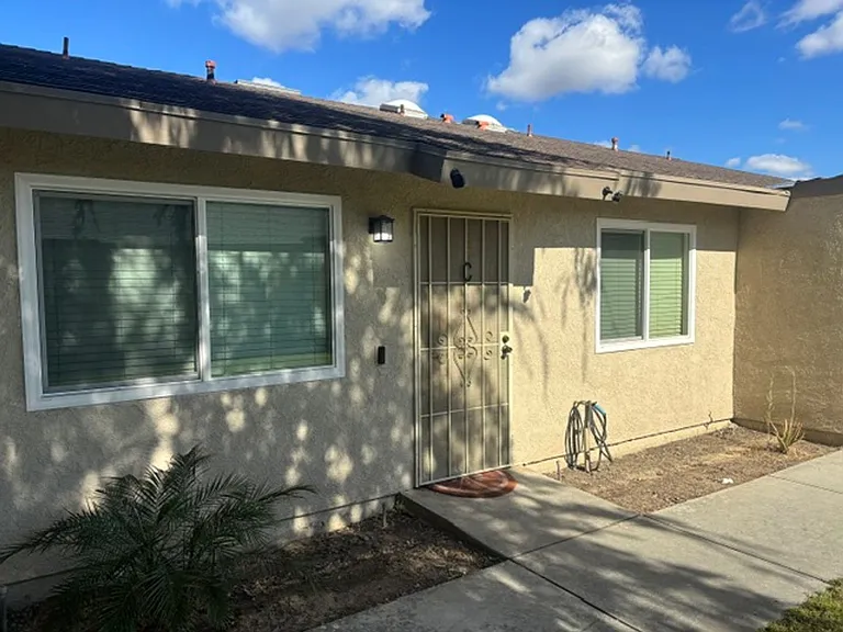 8012 N Laurelglen Blvd #C — Photo 2