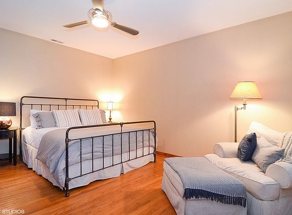 4th image of 2554 W Logan Blvd APT 202